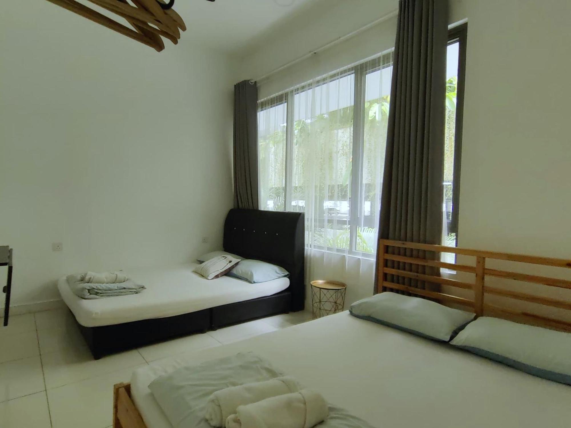 Homezstay Soho Timesquare Miri Buitenkant foto