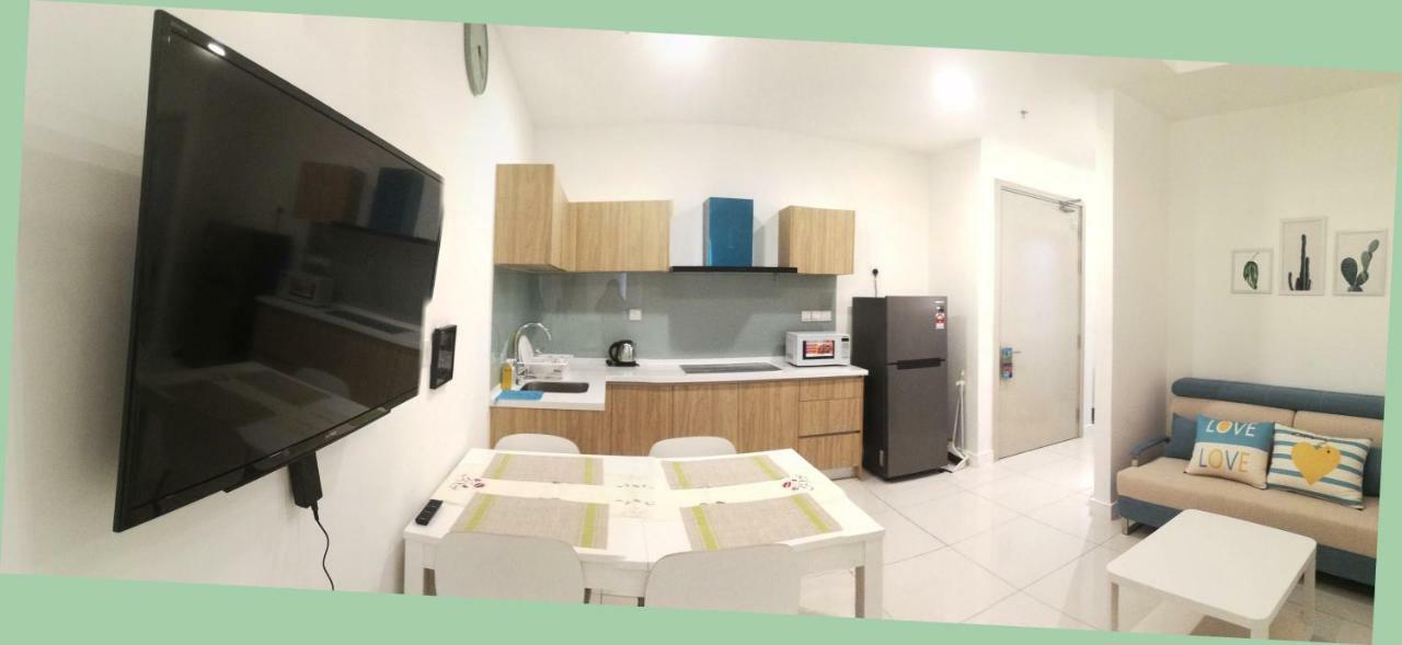 Homezstay Soho Timesquare Miri Buitenkant foto