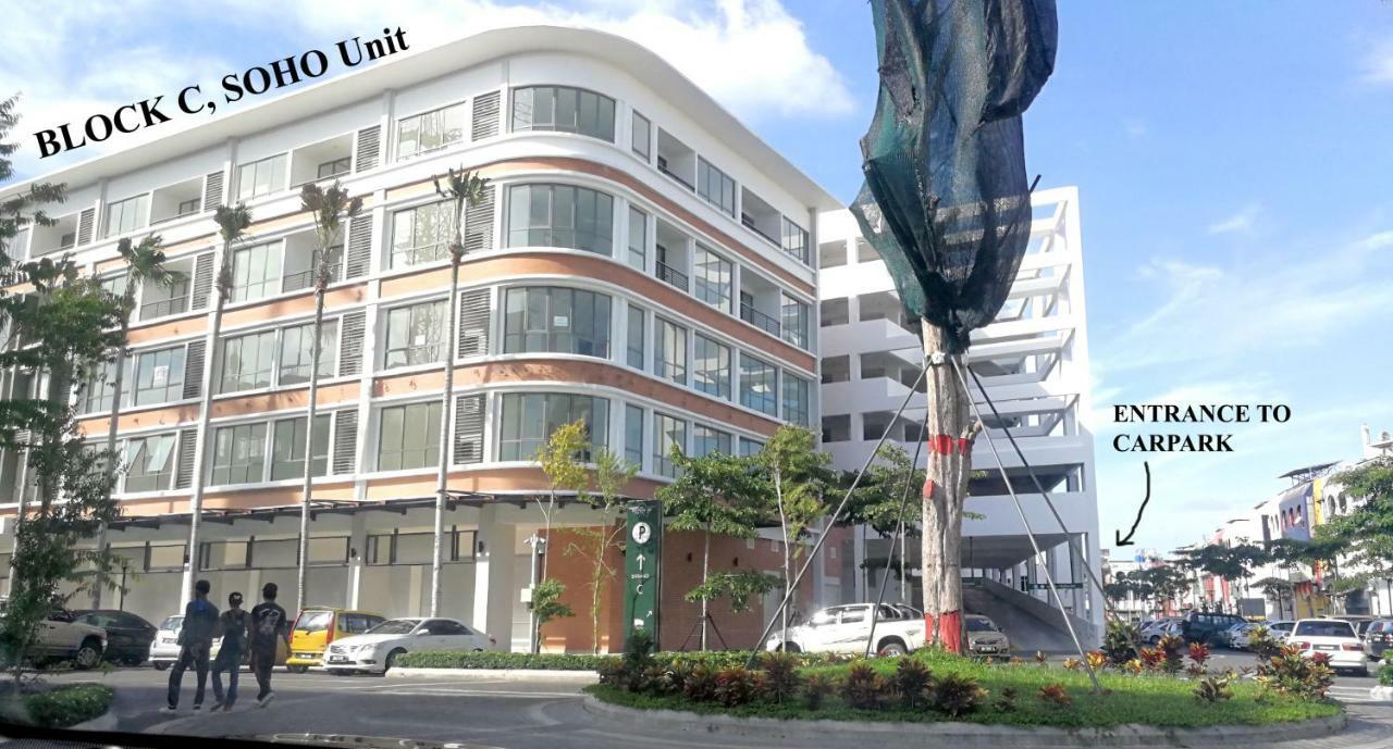 Homezstay Soho Timesquare Miri Buitenkant foto